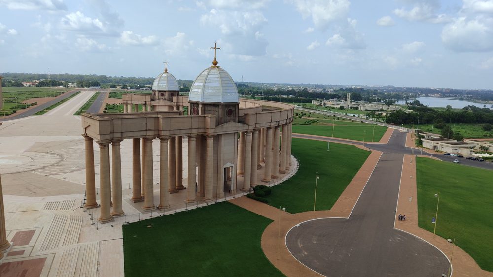 Basilique Notre-Dame de la Paix de Yamoussoukro